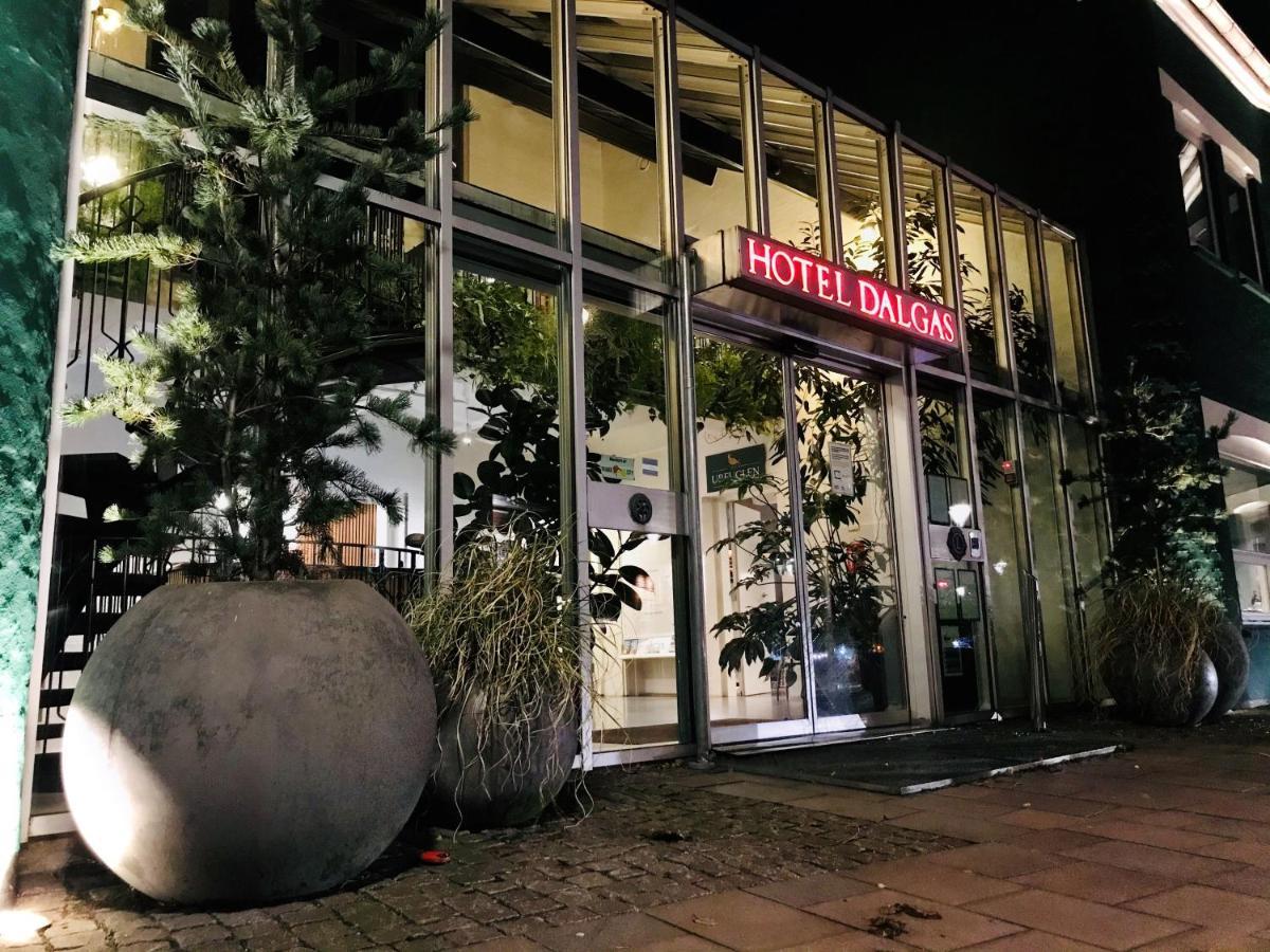Hotel Dalgas Brande Bagian luar foto