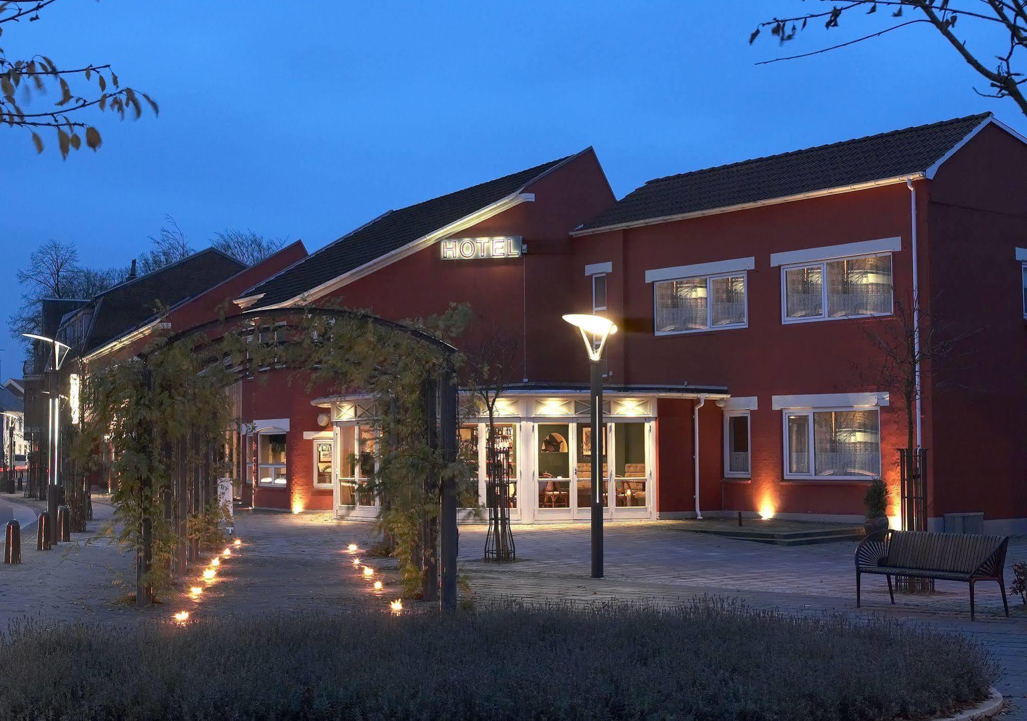 Hotel Dalgas Brande Bagian luar foto